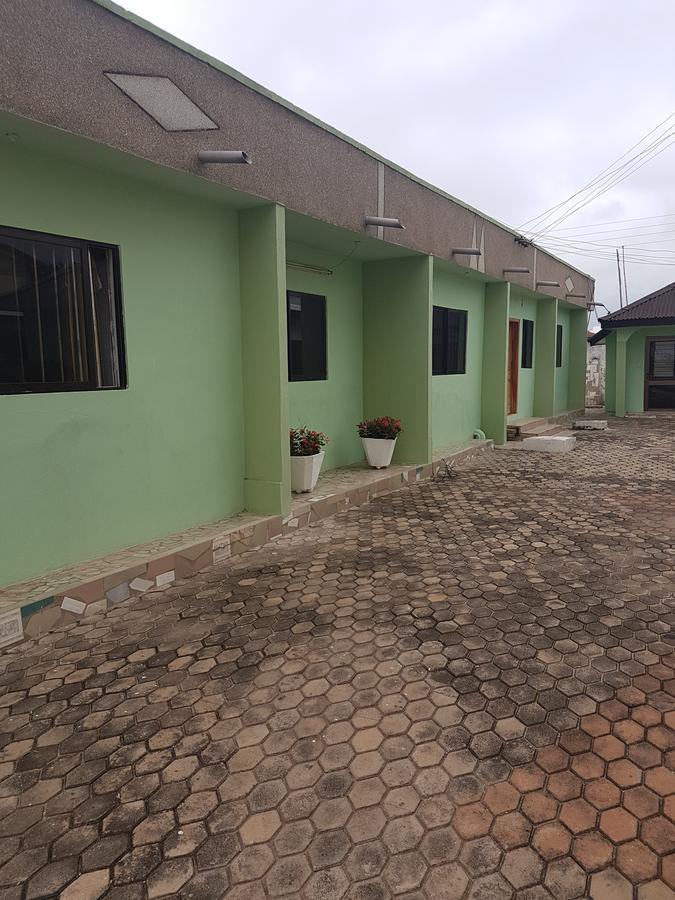 Ideas Hotel Sunyani Exterior photo